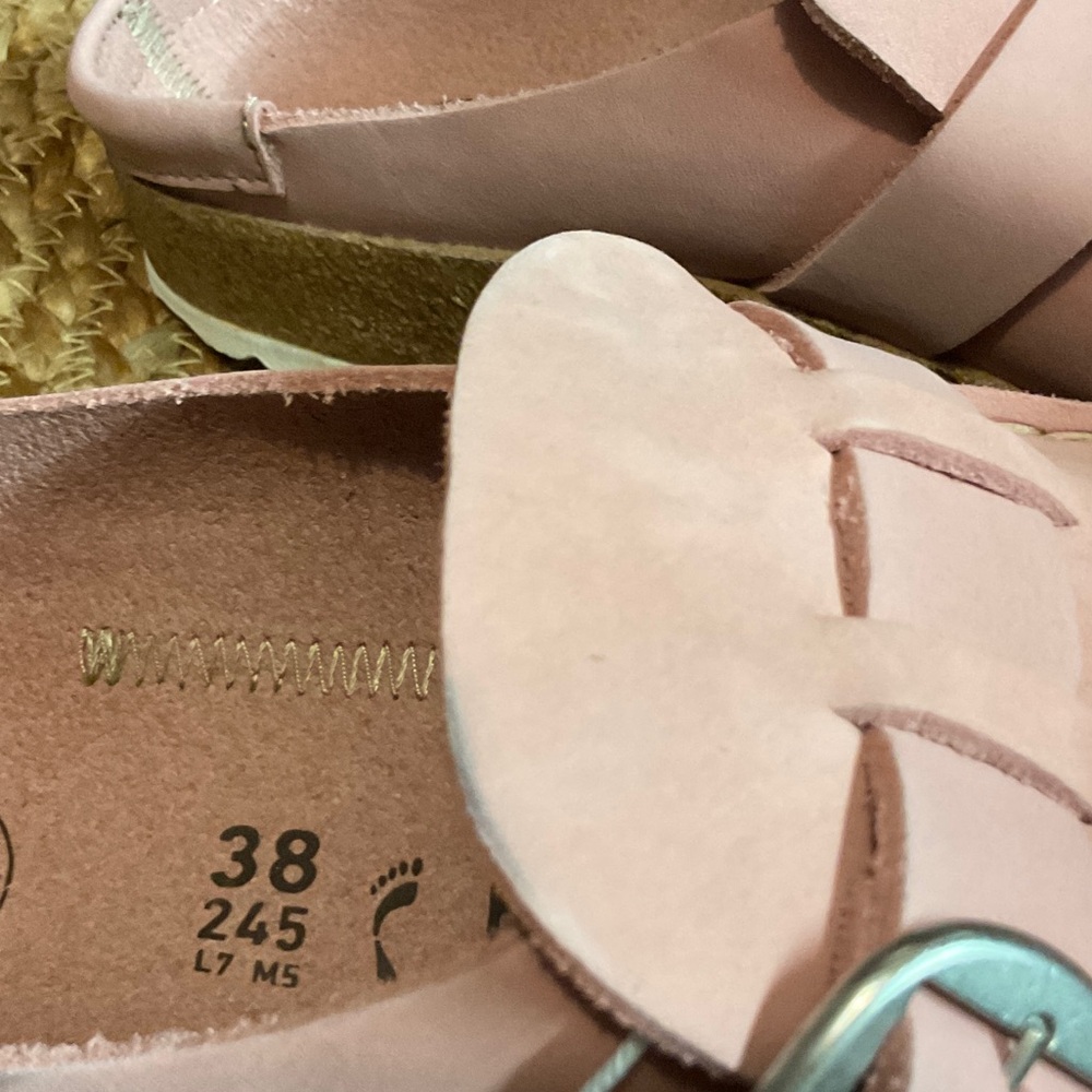 Birkenstock Buckley Soft Pink Clog - Picture 3 of 6